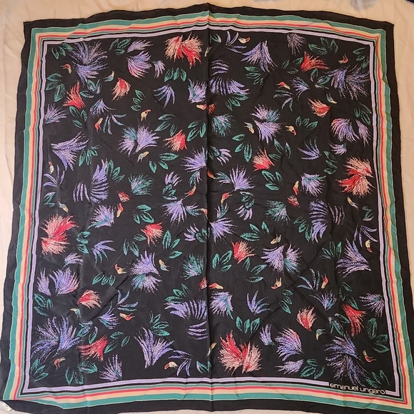 EMANUEL Ungaro silk 30x30" - Picture 1 of 10